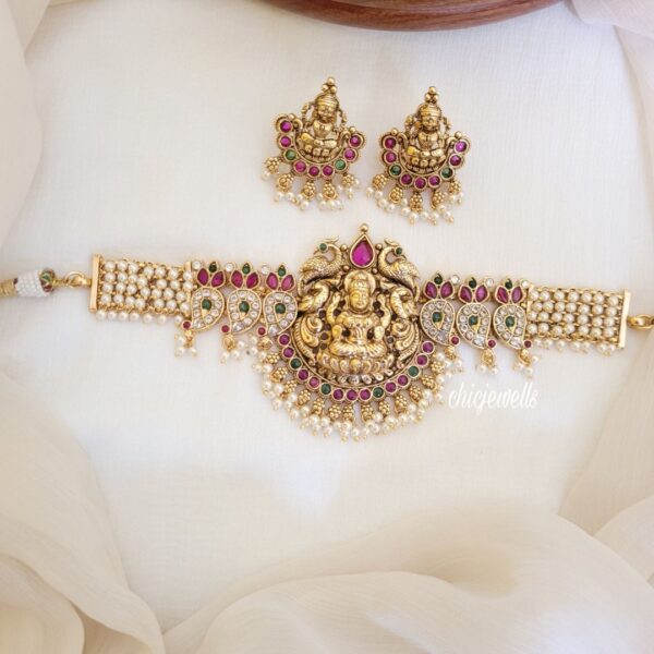 Goddess Lakshmi Antique Pearl Choker with Earrings