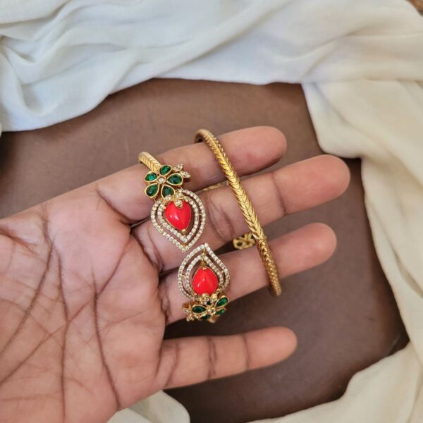 Bangles_CJB00054 - Image 2