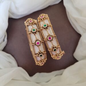 Bangles_CJB00055