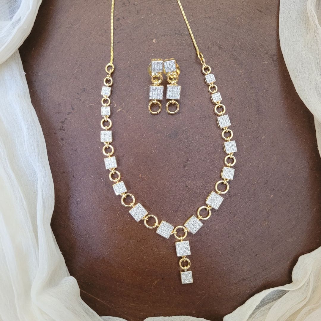Necklace_CJN00551